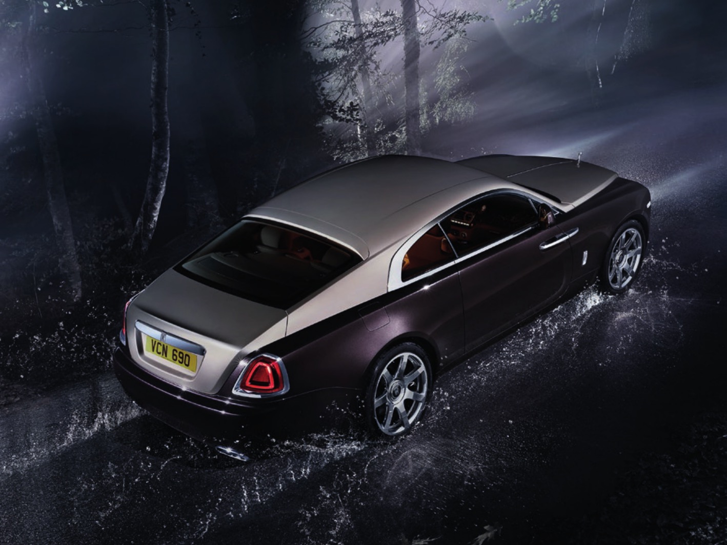 2014 Rolls-Royce Silver Wraith Brochure Page 5